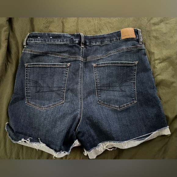 American eagle Jean shorts - Picture 2 of 4